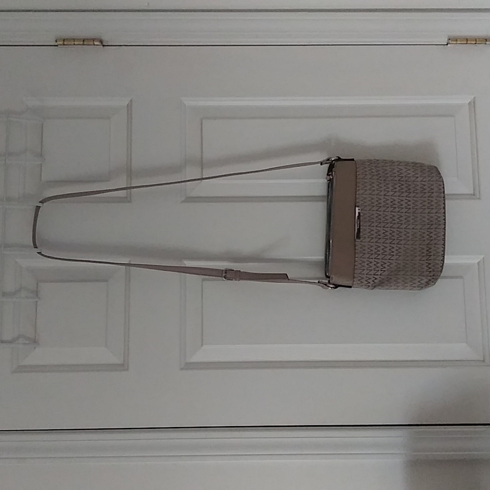 Nine West purse